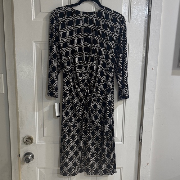 R&M Richards Black and White Long Sleeve Dress - Picture 4 of 9